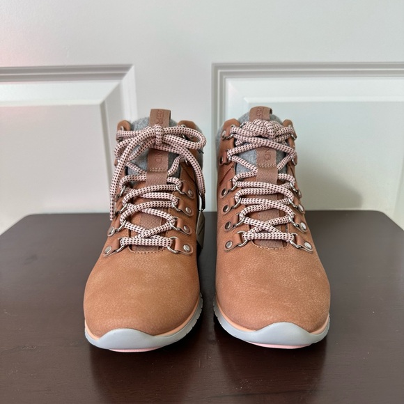 Cole Haan Zerogrand Omni Hiker Waterproof Birch Beige Fleece Lined 7.5 - Picture 4 of 12